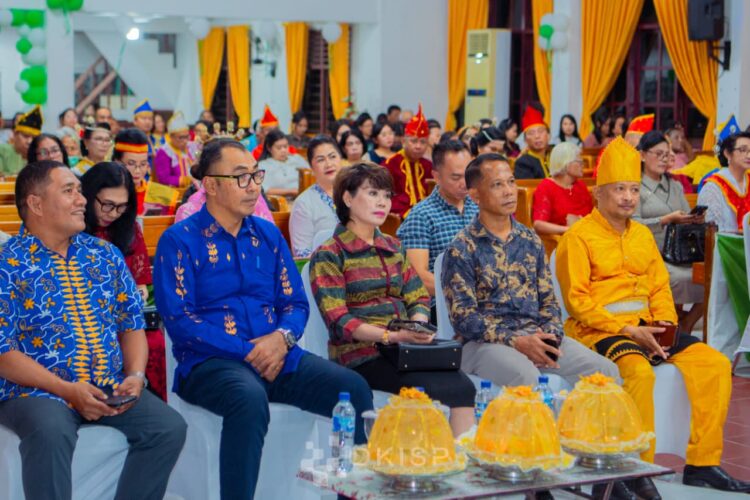 Pemda Banggai Ajak Jemaat Bukit Zaitun Perkuat Moderasi Beragama di Usia ke-108 Gereja