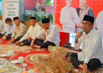 Tak Sekadar Buka Puasa, Ini Pesan Tegas Bupati Malteng untuk Pedagang Pasar Binaya