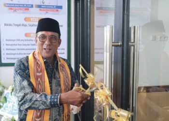 Transformasi Kesehatan Teluk Elpaputih, Komitmen Nyata Bupati Malteng
