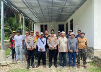 Polisi Amankan Dua Pelaku Bentrokan Tambang Ilegal di Huamual